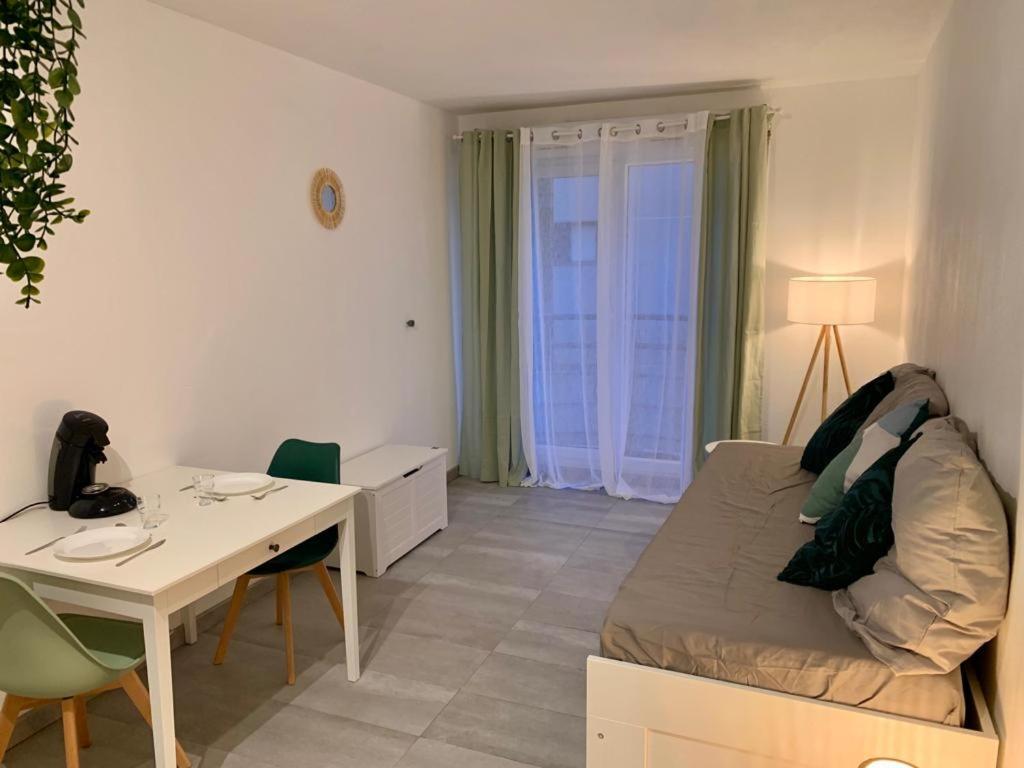 Appartement Tout Equipe A 6 Minutes De La Gare St Charles マルセイユ エクステリア 写真