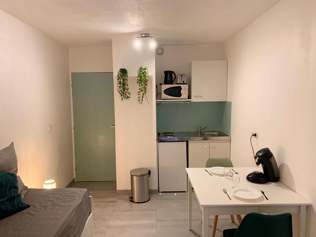 Appartement Tout Equipe A 6 Minutes De La Gare St Charles マルセイユ エクステリア 写真