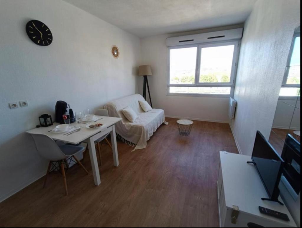 Appartement Tout Equipe A 6 Minutes De La Gare St Charles マルセイユ エクステリア 写真